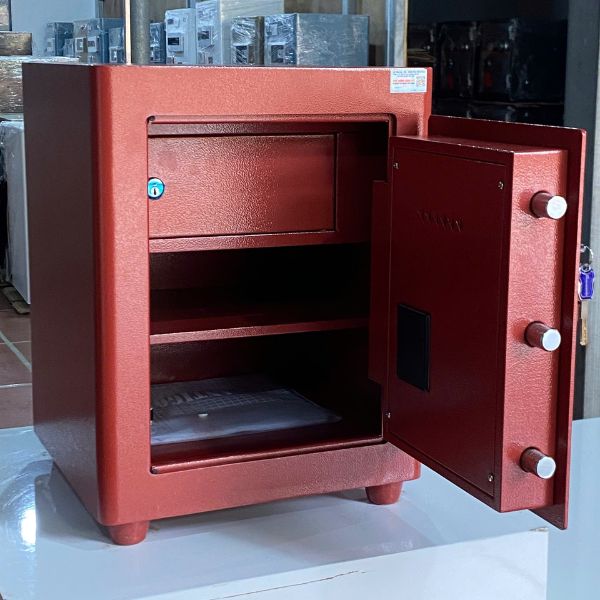 Két sắt Ngân Hàng ACB51 màu đỏ thực tế