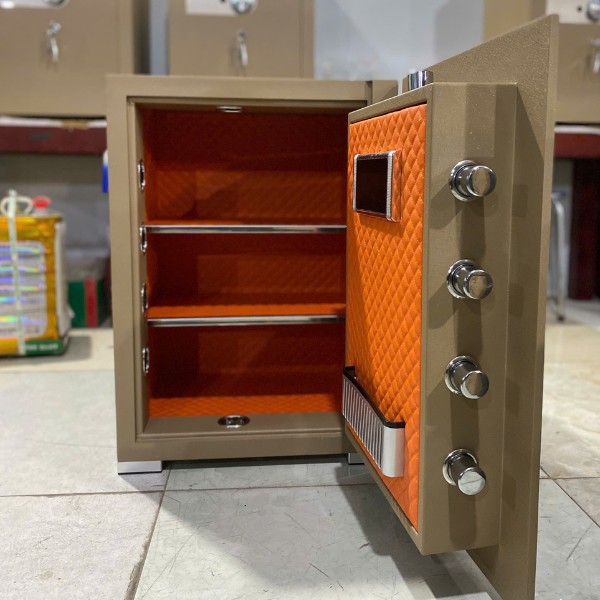 Két sắt Bokee BK60H màu gold