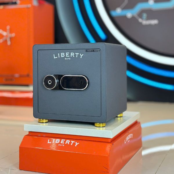 Két sắt Liberty LB39S