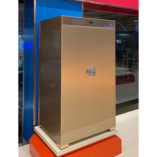 Két sắt Liberty LB68-S7II-PRO bên trong