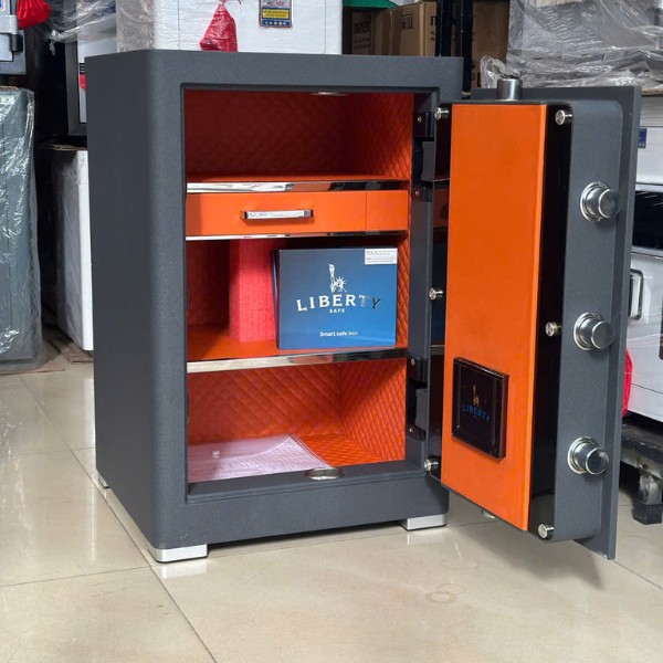 Két sắt Liberty LB68PRO